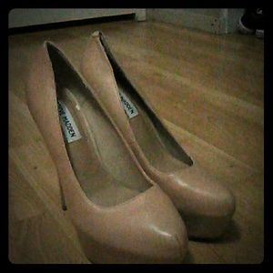 Steve Madden pump stilletoe